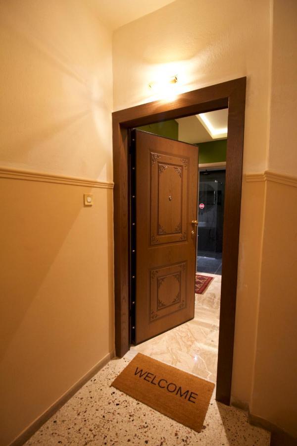 Eros - Luxurious Apartment Salonicco Esterno foto